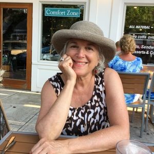 Meet your Posher, Joann